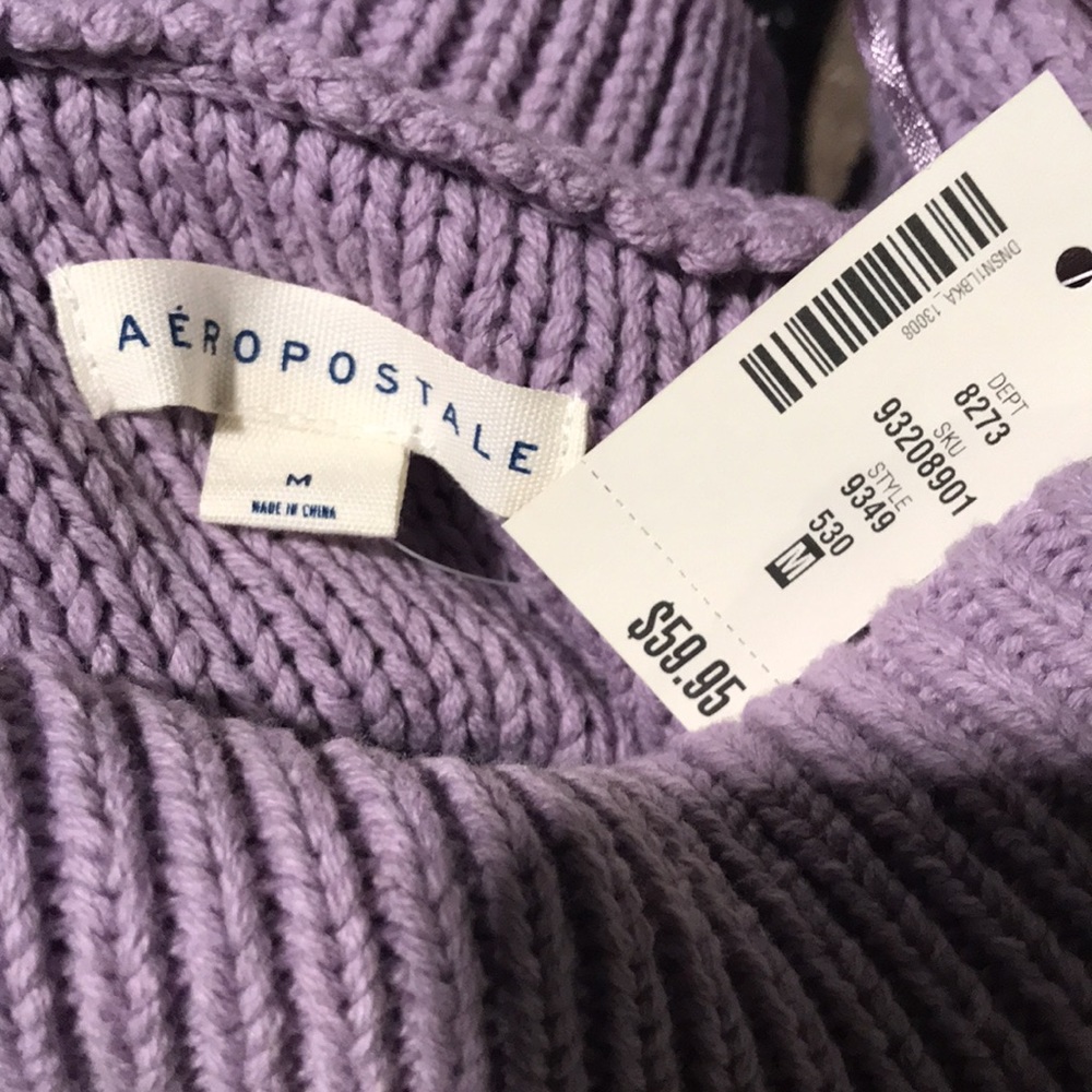 💐Aeropostale. (Sz.Medium) 🎉a beautiful royalty Purple color.🎁$20 special🥳 - Picture 7 of 8